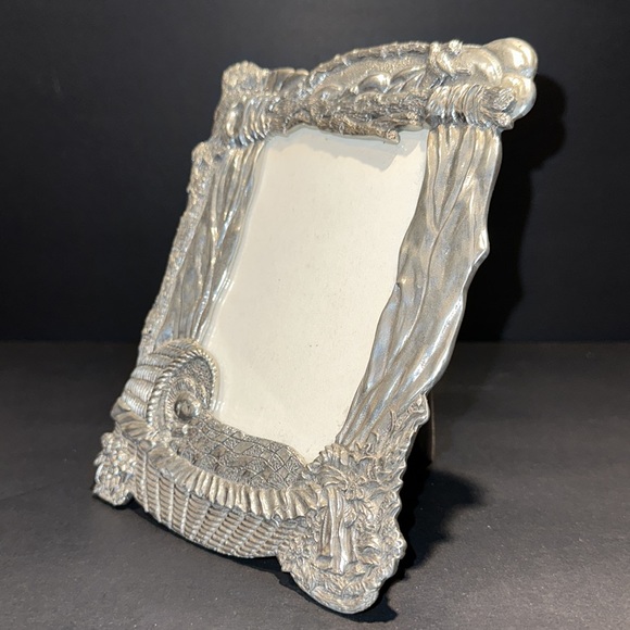 Vtg ROYAL SELANGOR 🌼 Signed 1995 Pewter Frame Musical Plays Hush a bye Baby! - Picture 2 of 13